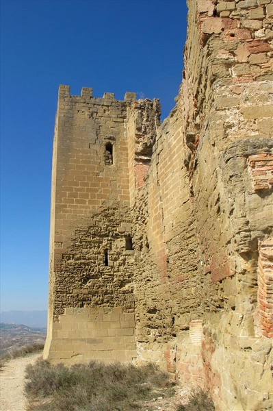 Castillo de Montearagón