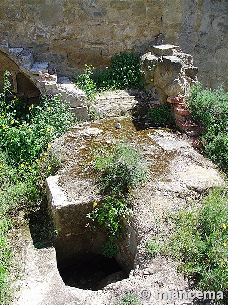 Castillo de Montearagón