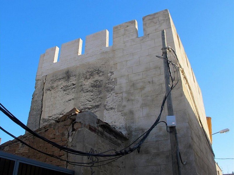 Muralla urbana de Sariñena