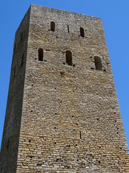 Castillo de Luzás