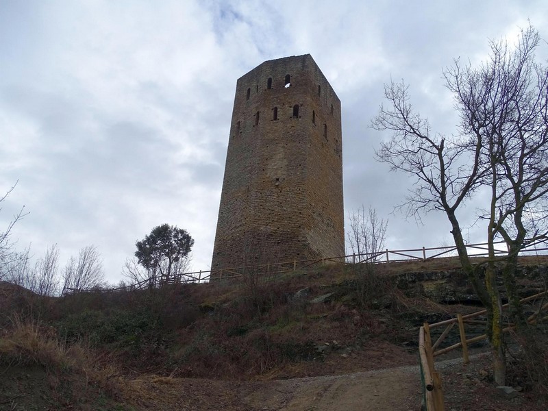 Castillo de Luzás