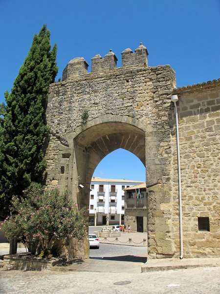 Muralla urbana de Baeza