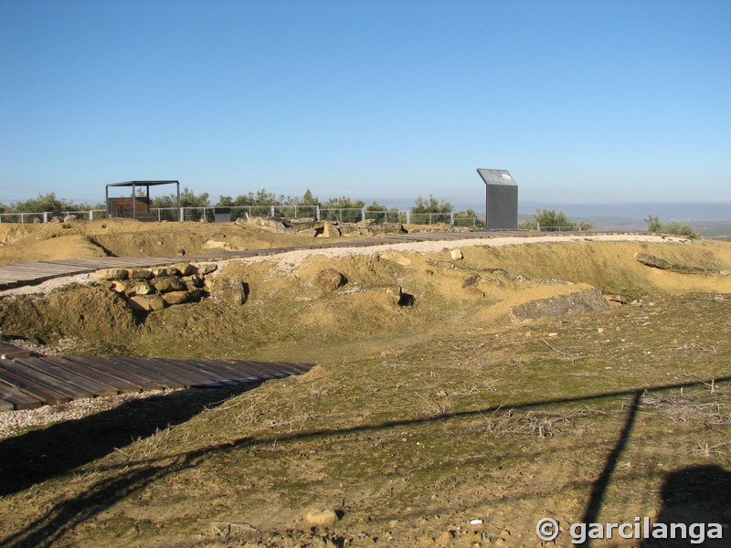 Necrópolis de Cerrillo Blanco