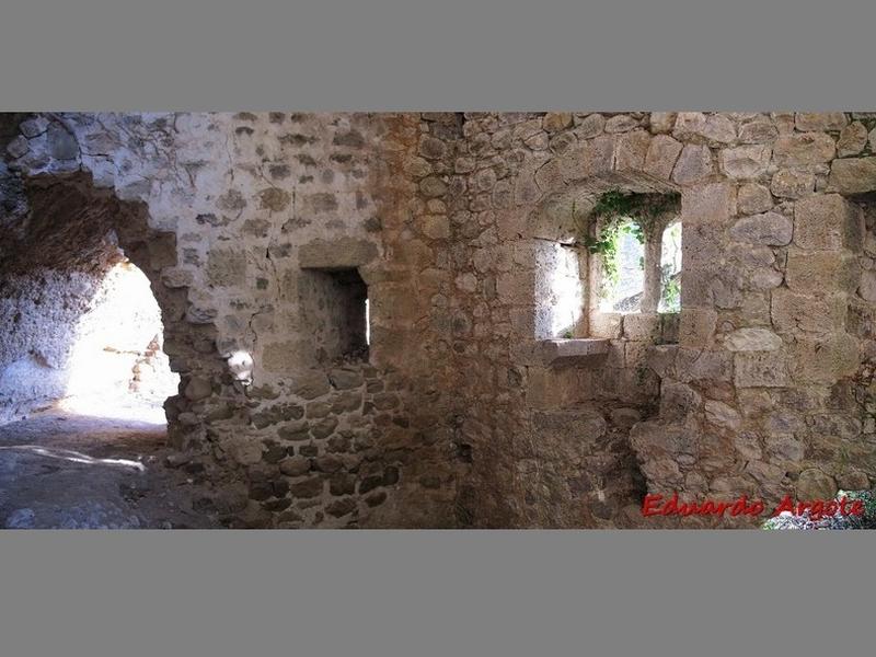 Castillo de Castañares de las Cuevas