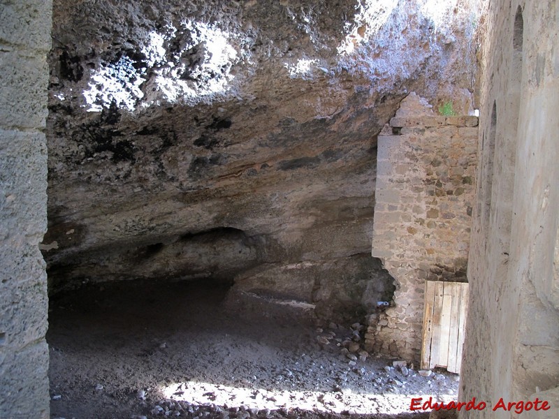 Castillo de Castañares de las Cuevas