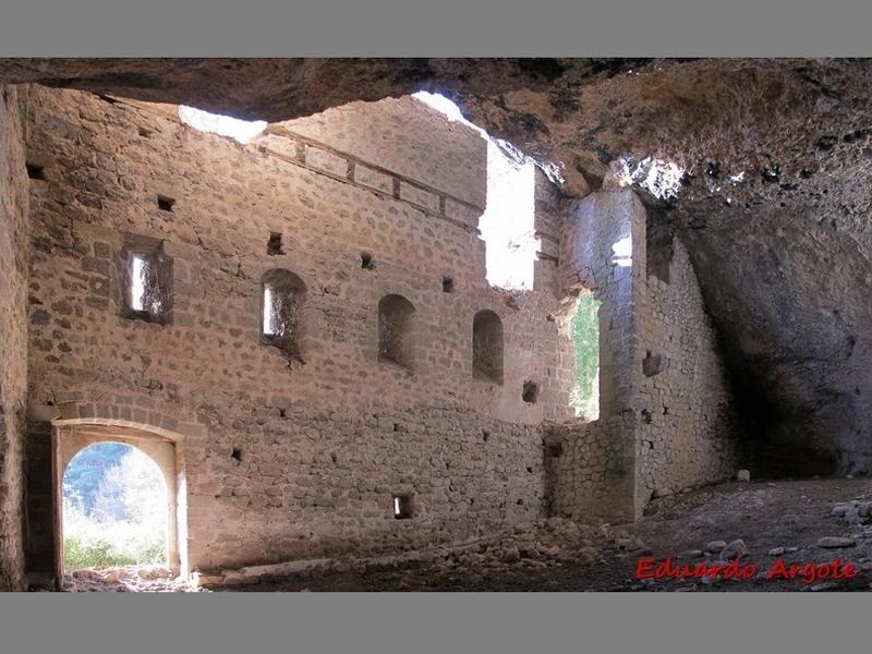 Castillo de Castañares de las Cuevas