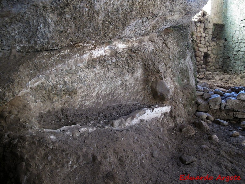 Castillo de Castañares de las Cuevas