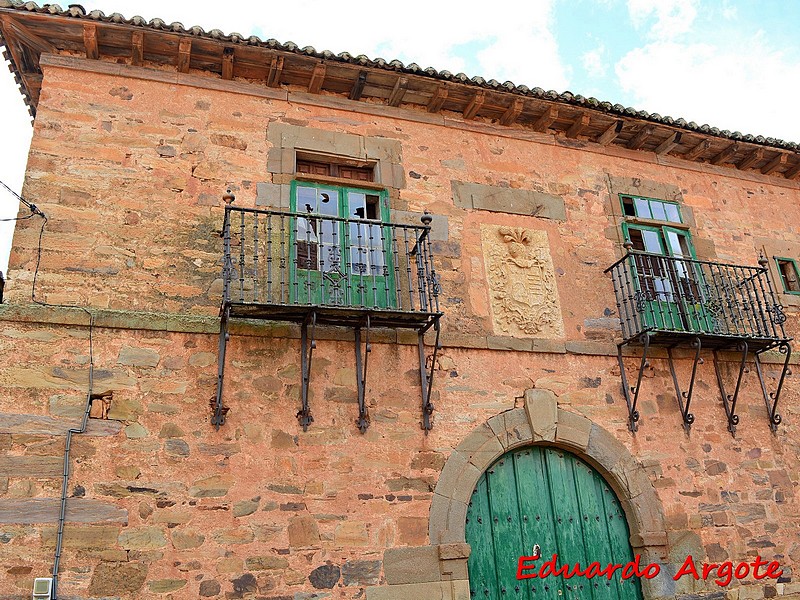 Casona de los Salvadores