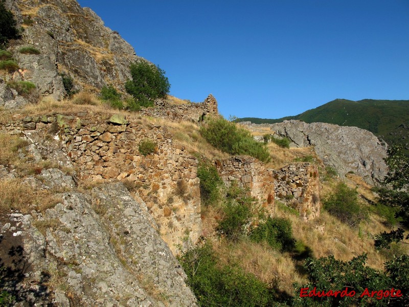 Castillo de Montuerto