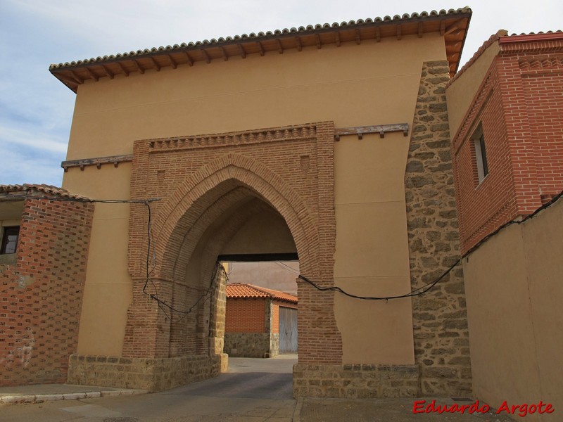 Muralla urbana de Valderas