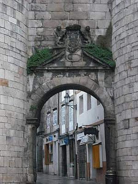 Puerta de San Pedro