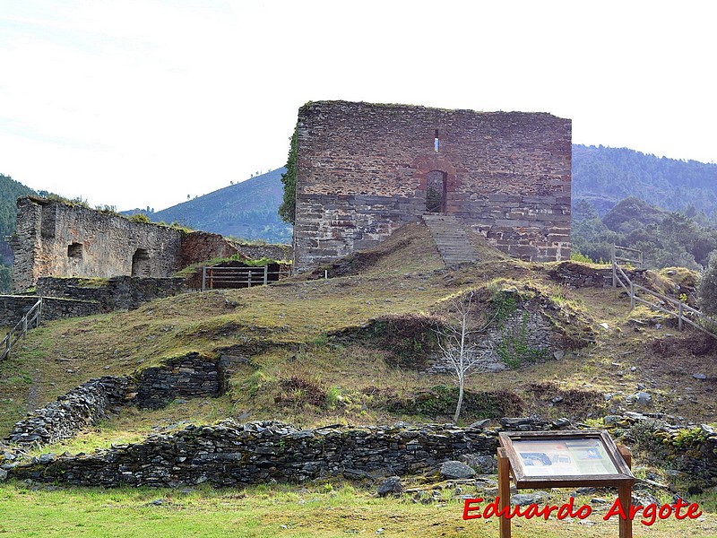 Castillo de Torrenovaes