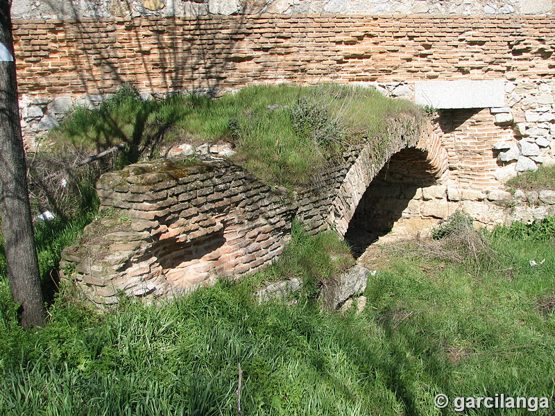 Puente bajo la carretera de Pozuelo