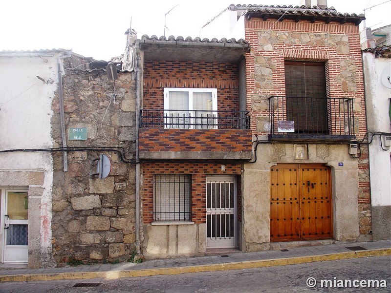 Muralla urbana de Cadalso de los Vidrios