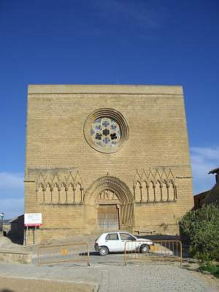 Iglesia fortificada de San Saturnino