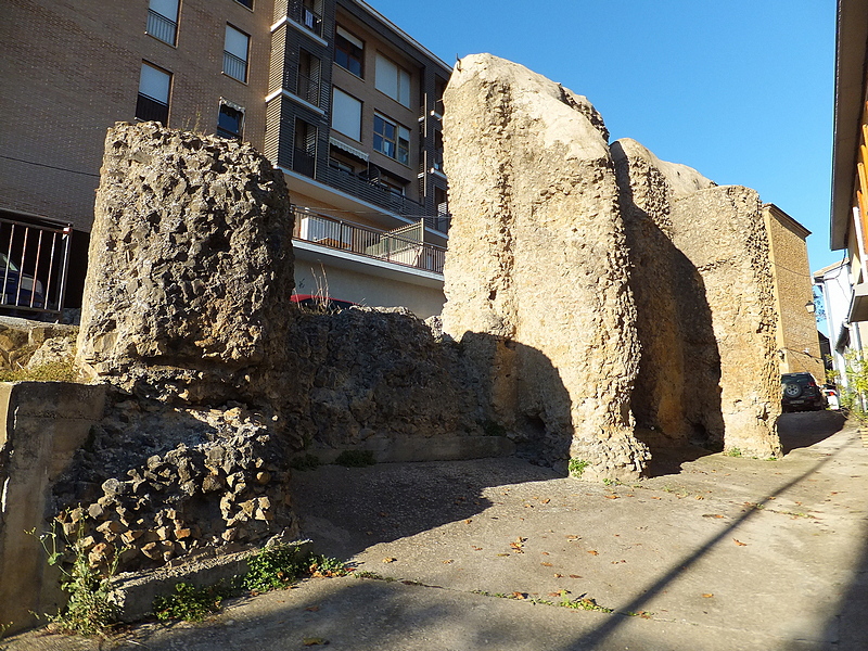 Muralla romana de Lumbier