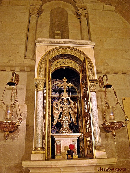 Santuario de San Miguel in Excelsis