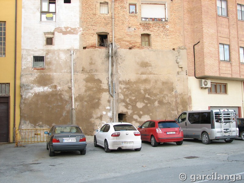 Muralla urbana de Viana