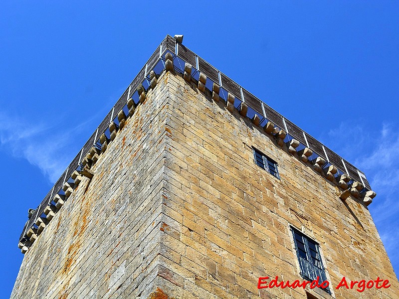 Torre de Vilanova dos Infantes