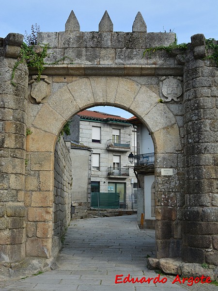 Muralla urbana de Ribadavia