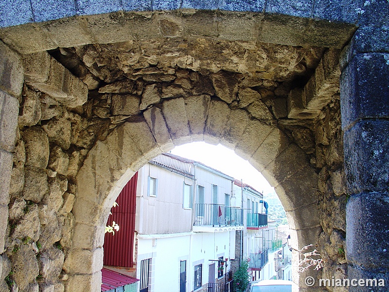 Puerta de San Antón