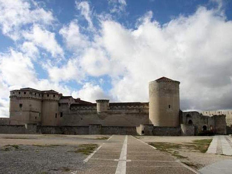 Castillo de los Duques de Alburquerque