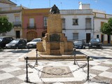 Monumento al Padre Alvarado