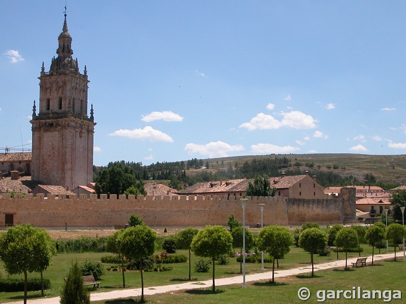 Muralla urbana de Burgo de Osma