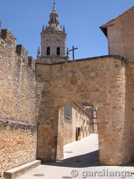 Muralla urbana de Burgo de Osma