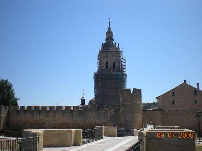 Muralla urbana de Burgo de Osma