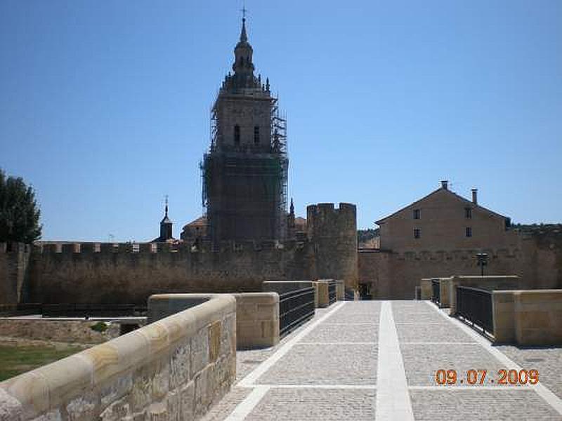 Muralla urbana de Burgo de Osma