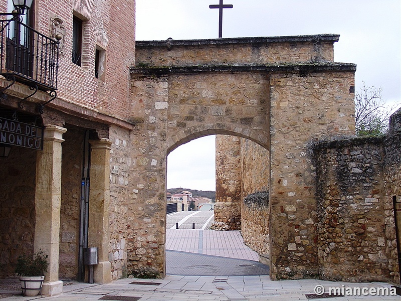 Muralla urbana de Burgo de Osma