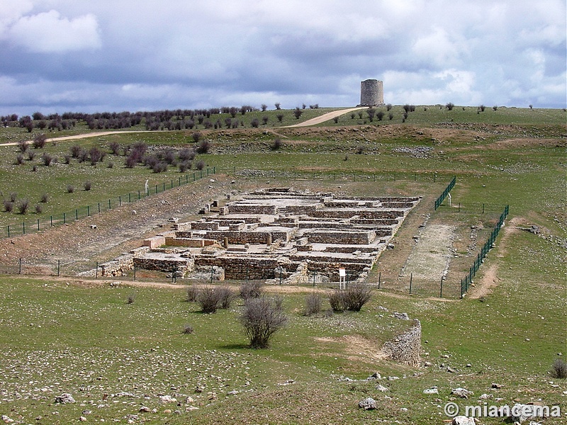 Atalaya de Uxama