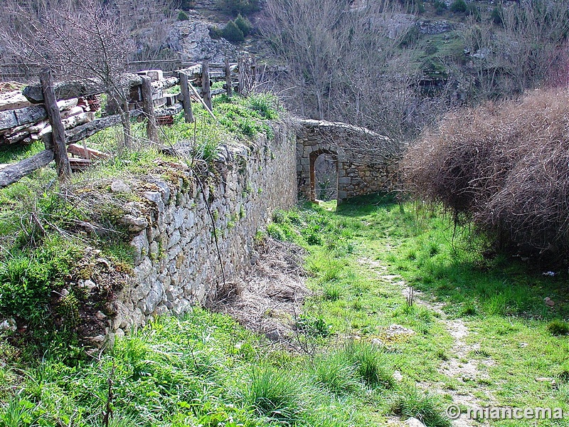 Muralla urbana de Calatañazor