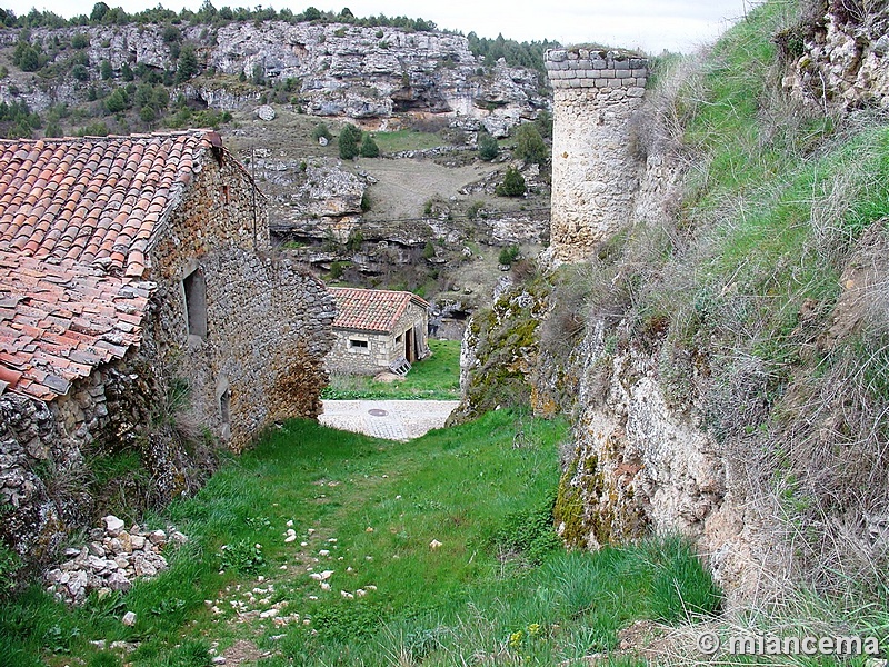 Muralla urbana de Calatañazor