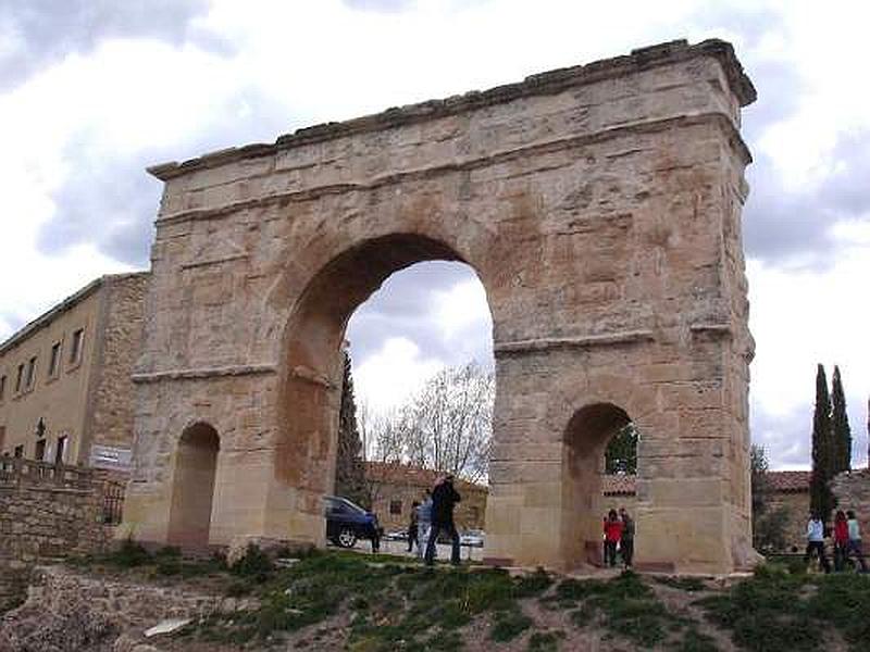 Arco romano de Medinaceli