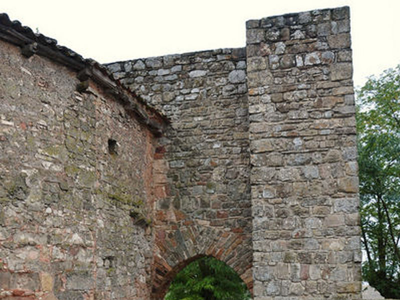 Muralla urbana de Medinaceli