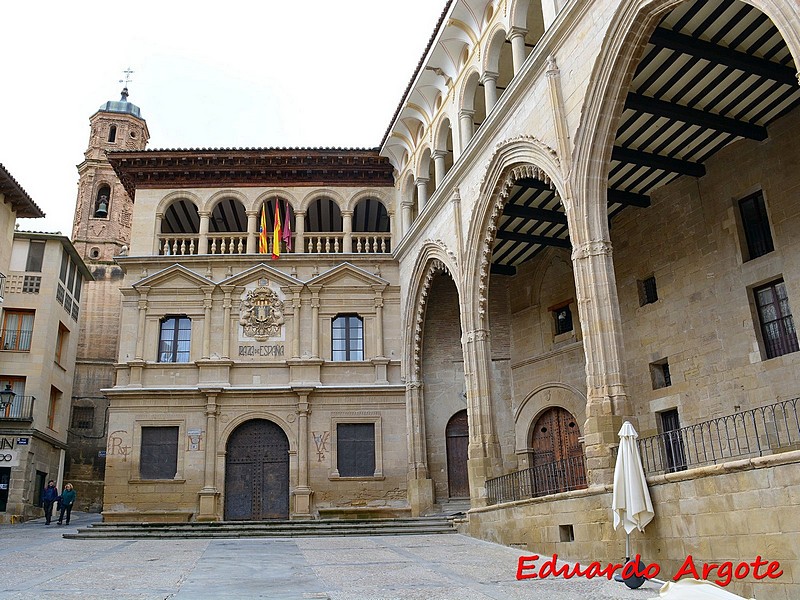 Ayuntamiento y Lonja de Alcañiz