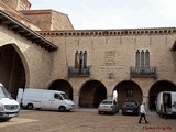 Plaza porticada de Cantavieja