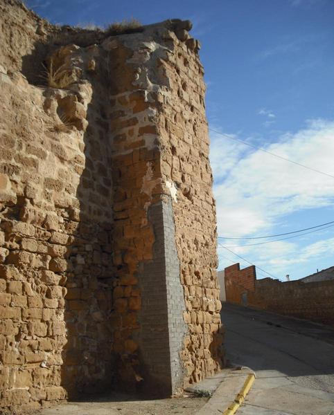 Muralla urbana de Híjar