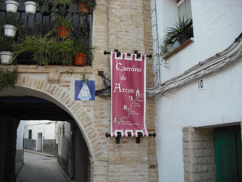 Portal capilla de la Virgen de los Arcos