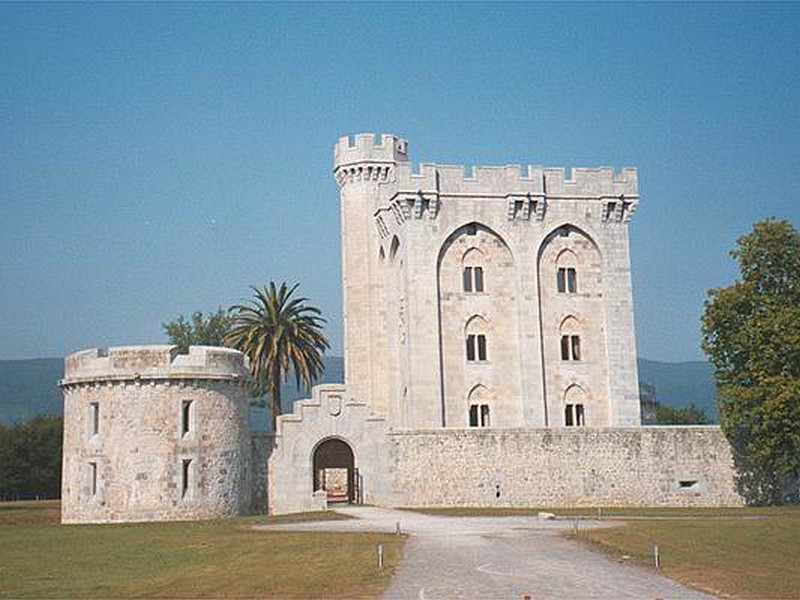 Castillo palacio de Arteaga