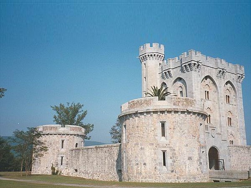 Castillo palacio de Arteaga