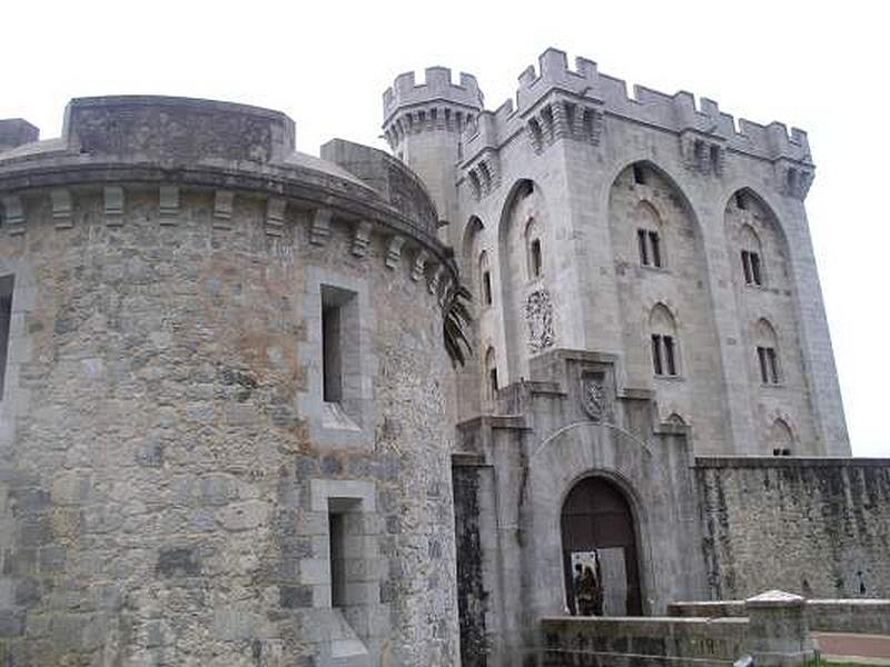 Castillo palacio de Arteaga