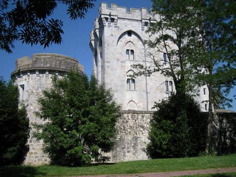 Castillo palacio de Arteaga