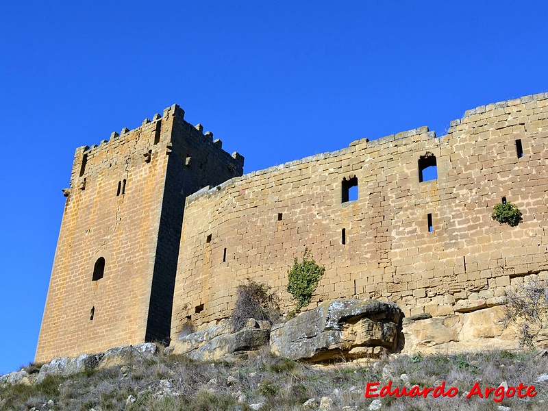 Castillo de Yéquera