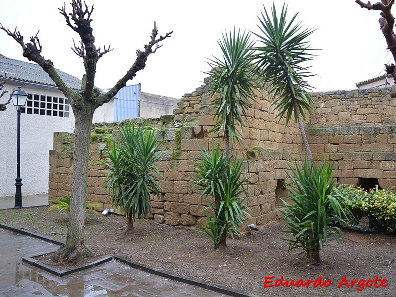 Muralla urbana de Sádaba