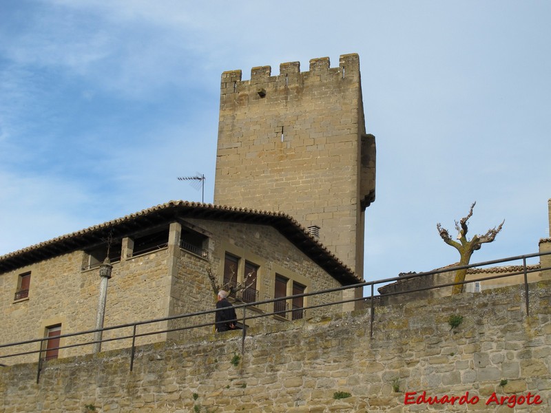 Torre puerta de la Reina