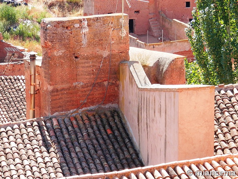 Muralla urbana de Villarroya de la Sierra